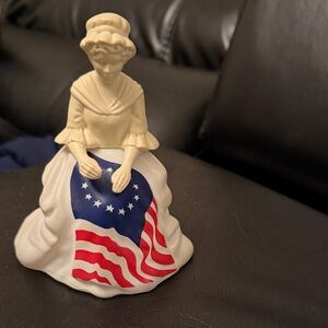 VTG 1976 Avon Betsy Ross Cologne Decanter